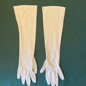 Elegant Vintage White Long Gloves